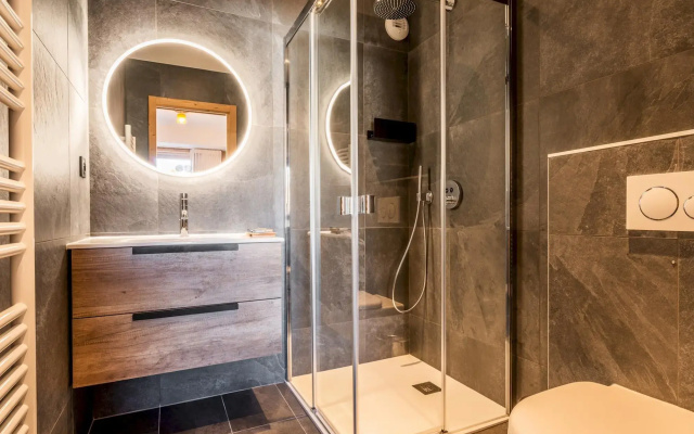 SIPO - Design apartment in brand-new residency