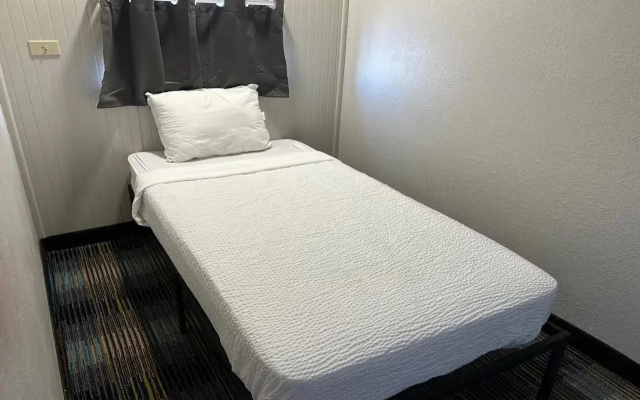 AmericInn by Wyndham Saint Ignace Lakefront