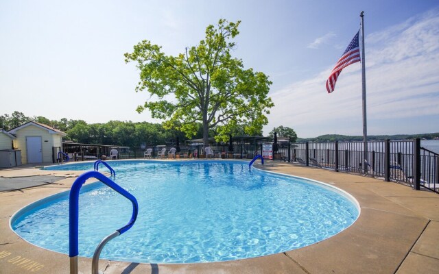 Lake Ozark Vacation Rental w/ Pool Access