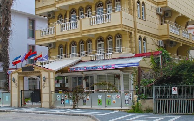 DM Hotel