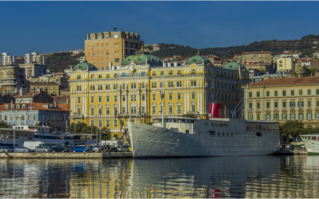 Botel Marina - Hostel