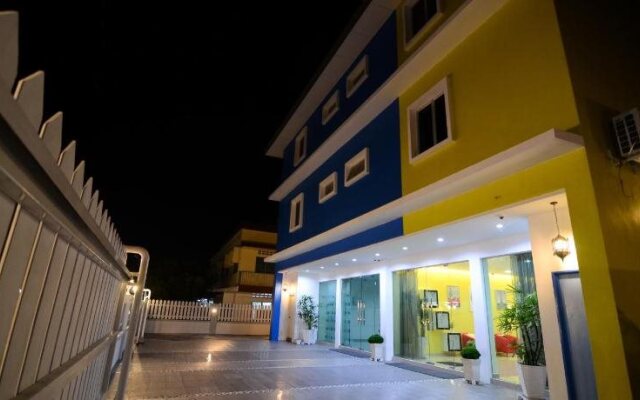 Ting Residence