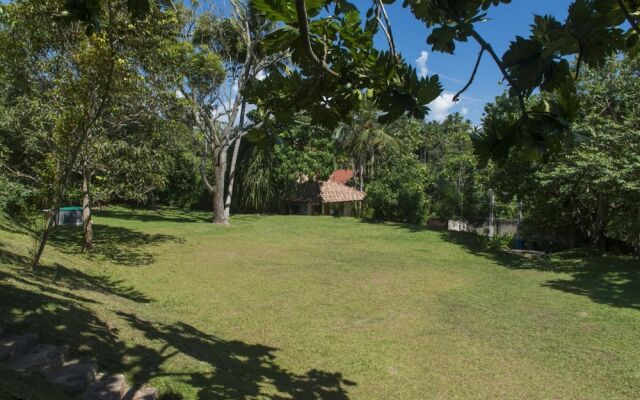 Saffron House in Weligama