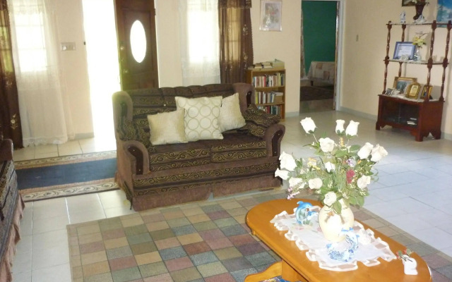 East Bay Villas
