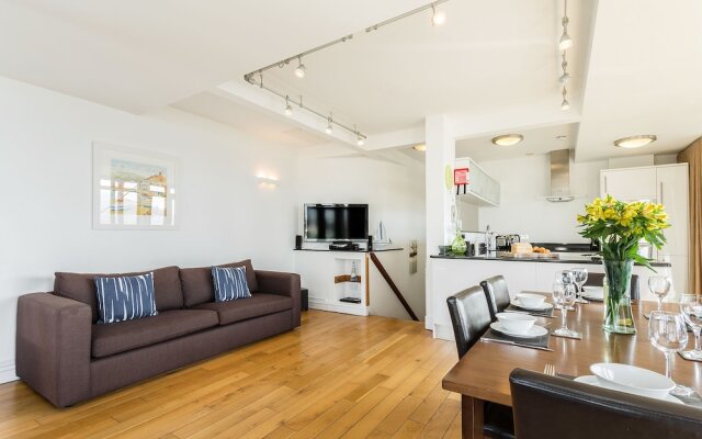 Riviera Apartments