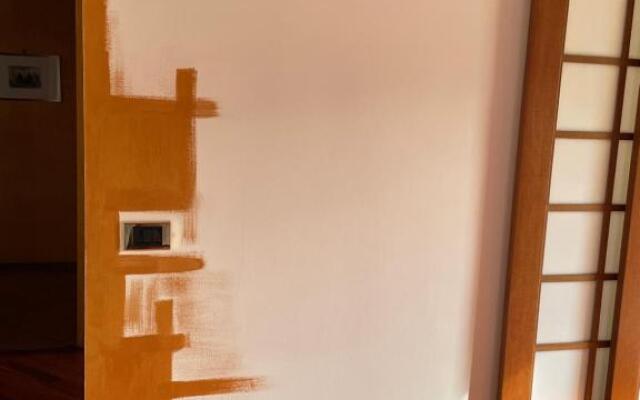 Zen Apartment Located In Turin Pre Hill