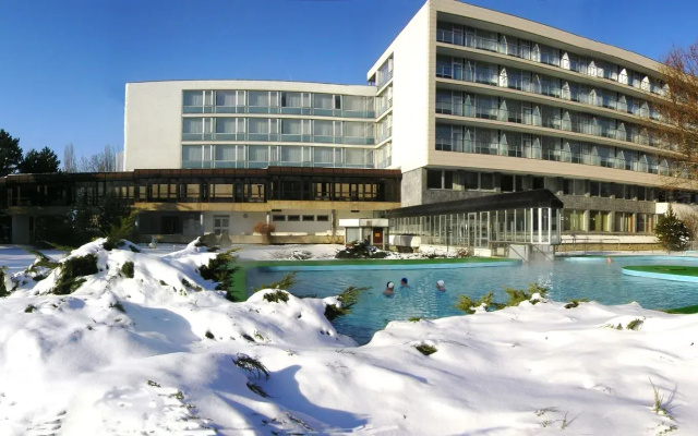 Balnea Grand