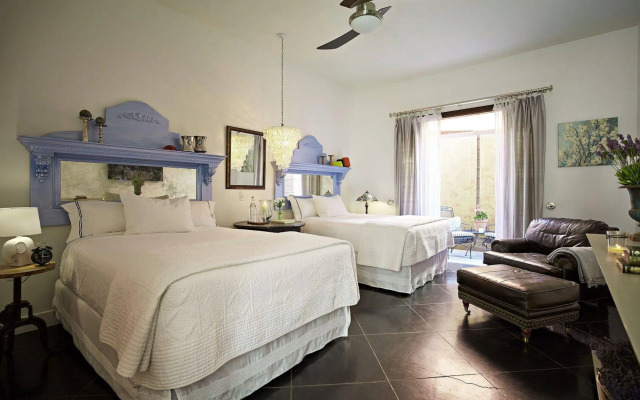 Bespoke Inn Scottsdale