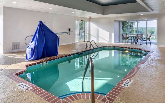 Comfort Suites Anderson-Clemson