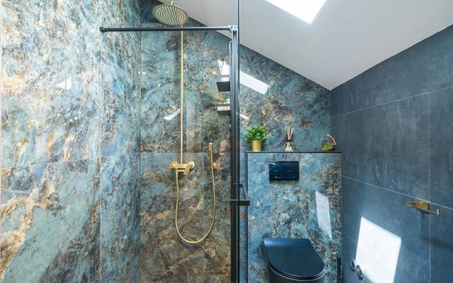 Apartment Sea Shell
