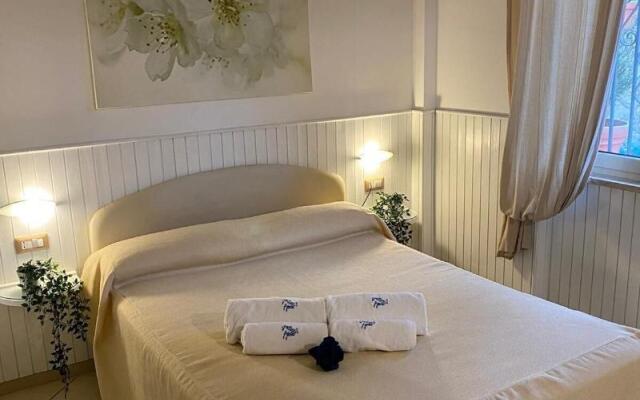 Mini Hotel
