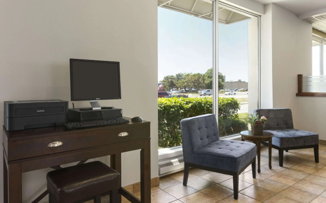 Days Inn by Wyndham London