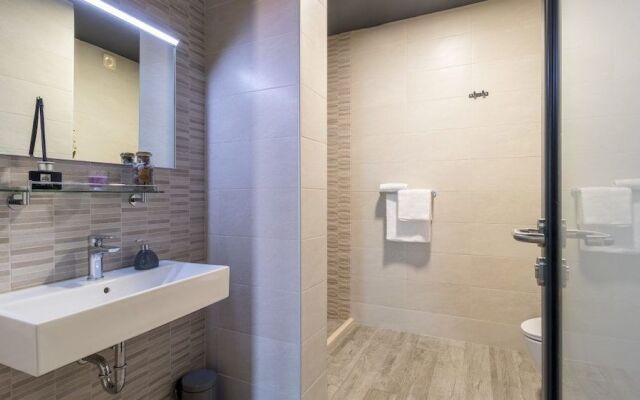 Residence Alpha Apartments