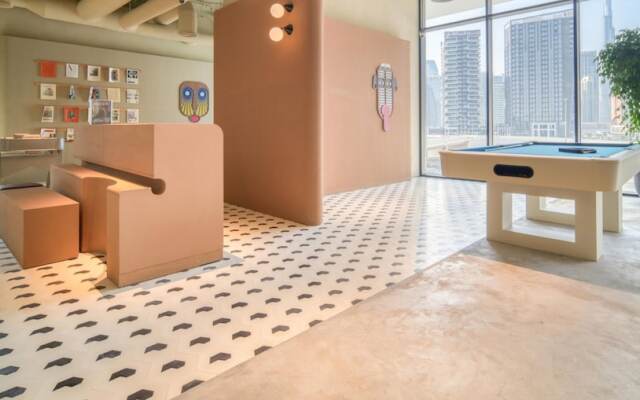 Convenient Studio w Burj Khalifa View