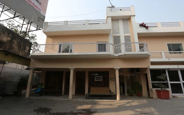 Mangalam Palace By OYO Rooms