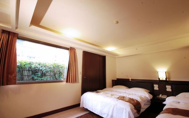 The Enterpriser Hotel