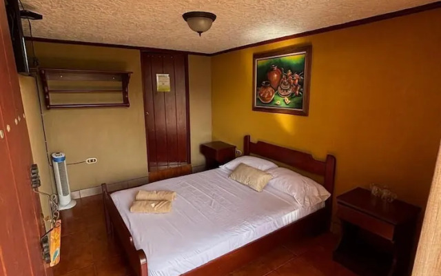 Hotel Tapanti Media De Orosi