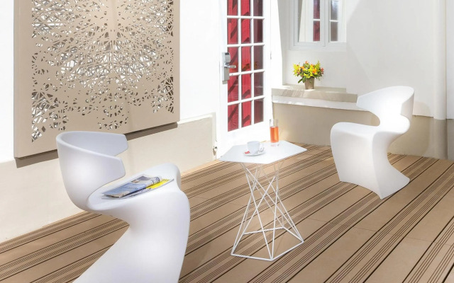 Hotel Eiffel Segur