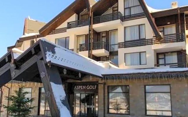 Stylish Studio Apart Aspen Golf Resort