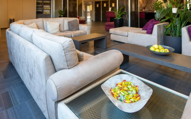 Hotel Tiby