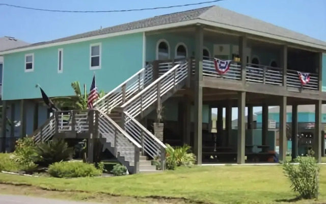 Family Ties - 3 Br Home