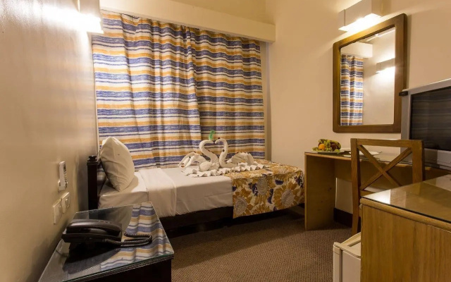 Hapi Hotel