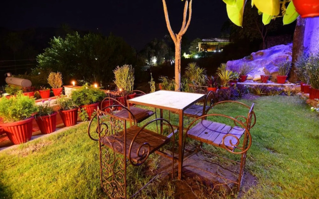 Hotel Palm residency