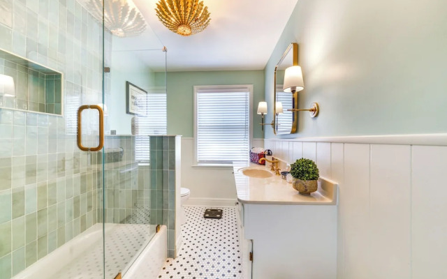 Historic & Spacious Family Home in Nicholasville!