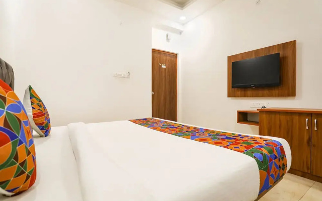 FabHotel Runway Inn