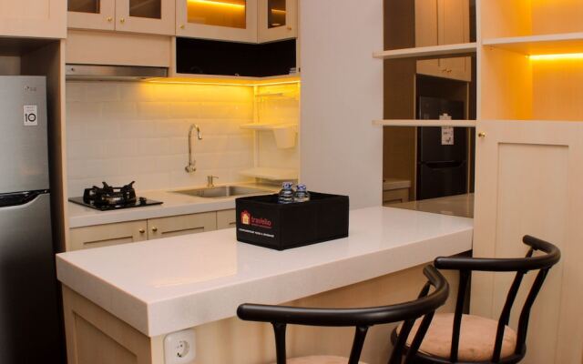 Pleasurable 2Br Transpark Juanda Apartment