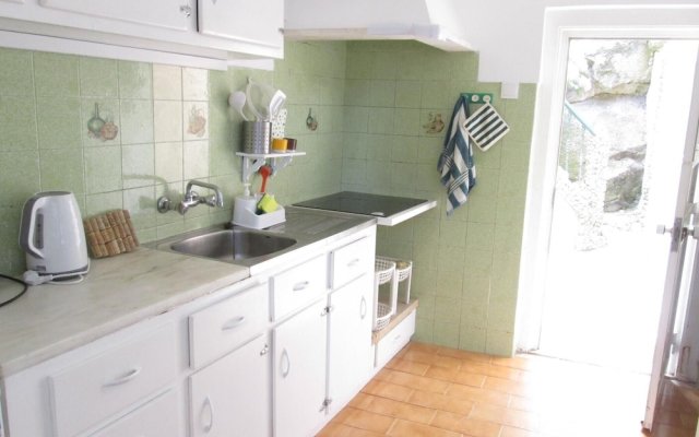 House With 2 Bedrooms in Sintra, With Wonderful City View, Enclosed Ga