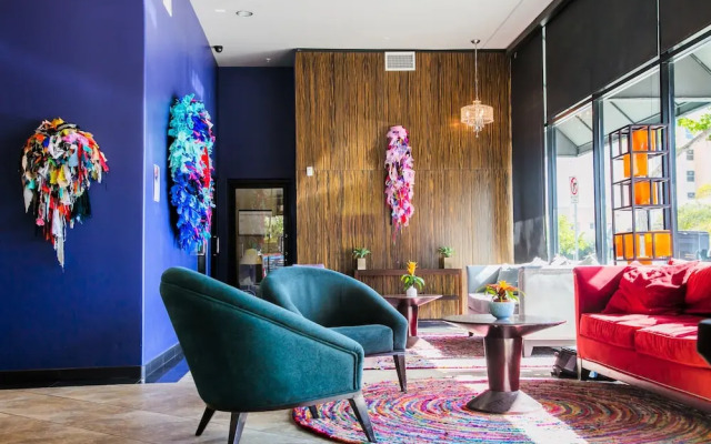 Vienna Hotel (Shenzhen Gongming Square Station)
