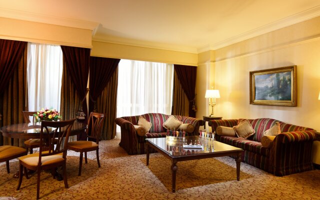 Gefinor Rotana Hotel