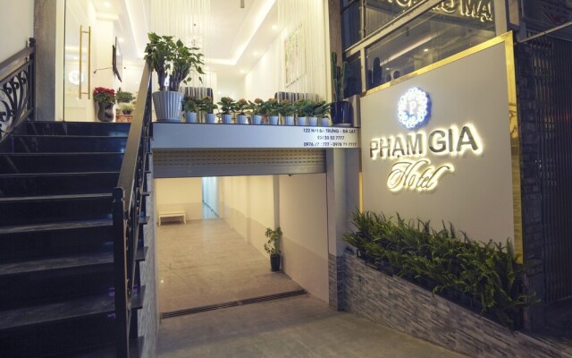 Pham Gia Hotel