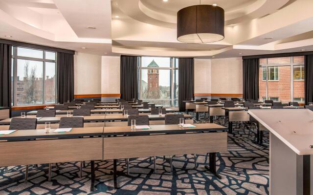 Le Méridien Boston Cambridge