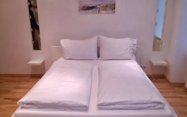 3 bedroom city home apartment