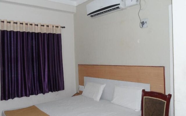Hotel Pasuparthy Residency