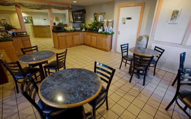 Americas Best Value Inn Austin University
