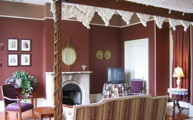 Dresser Palmer House