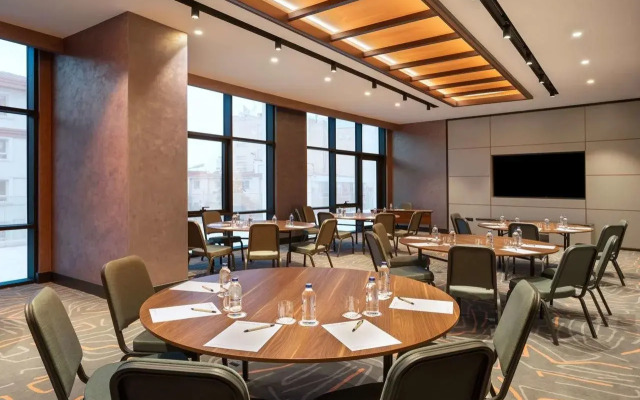 Mövenpick Hotel Istanbul Marmara Sea