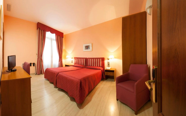 Alba Hotel