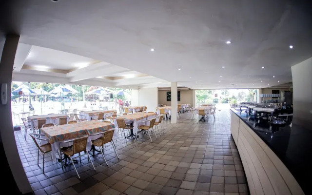 Orange Praia Hotel
