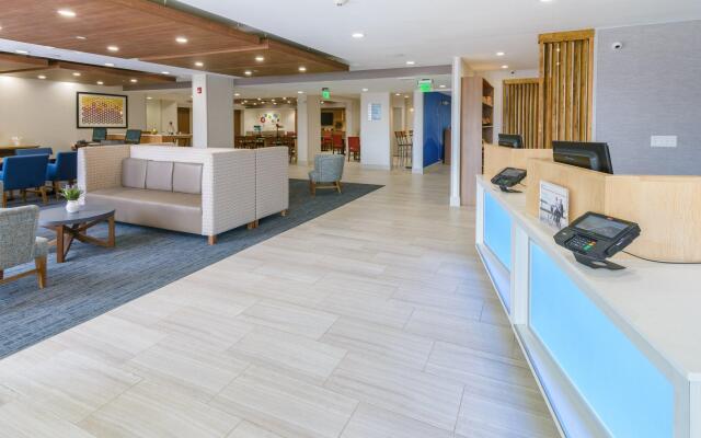 Holiday Inn Express Southington by IHG