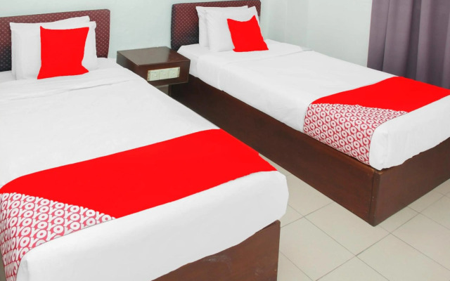 Super OYO 1173 Mandyrin Hotel