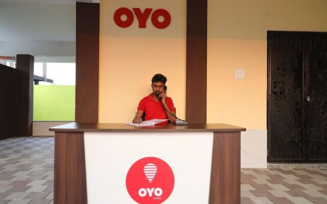 Oyo 30905 Uk Villa