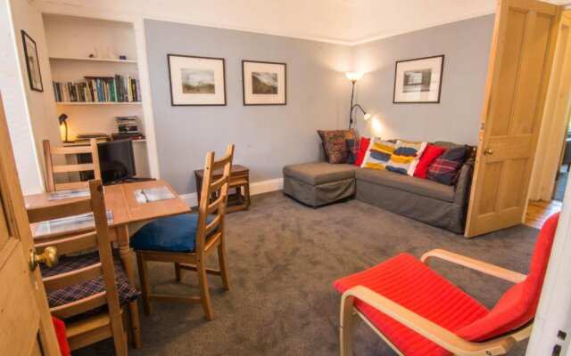 426 Homely 1 Bedroom Apartment in Leith