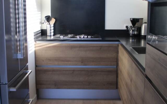 Duinroos Egmond nr 16