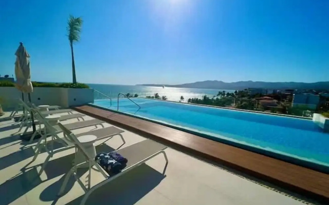 Pavilion Natural Charm Ocean View