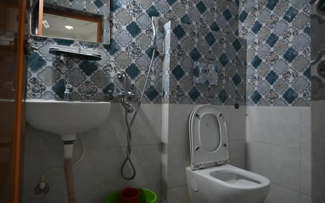 OYO 27950 Hotel Priyanka International