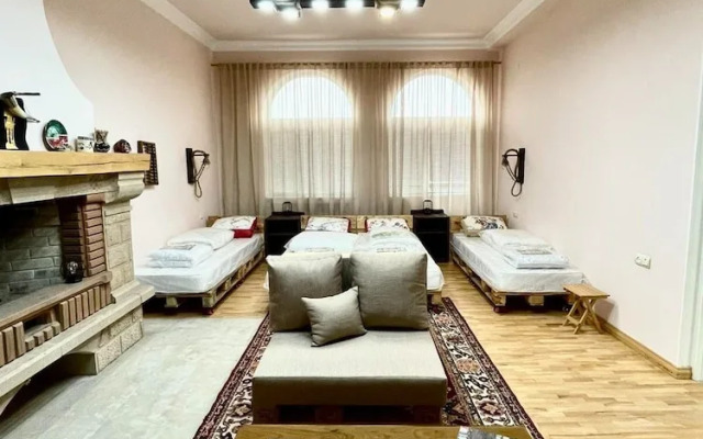 Najaryan's Family Guest House